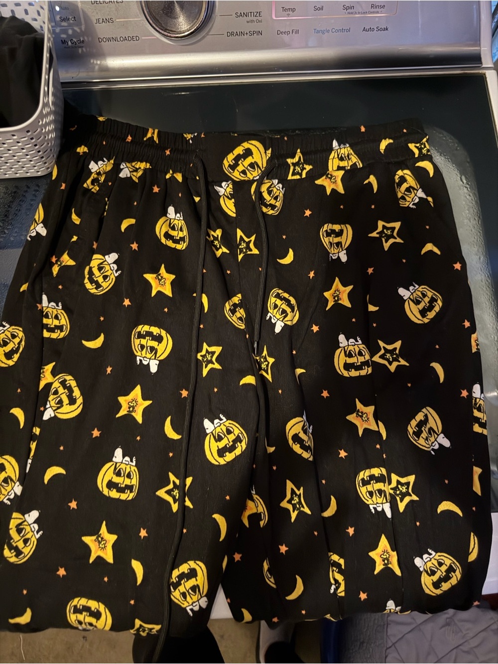 Peanuts Black Halloween Pumpkin Snoopy Print Cuffed Pajama Pants